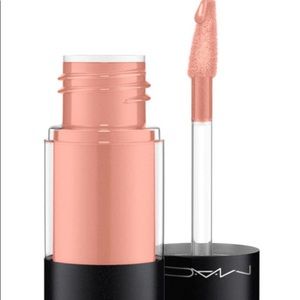 Mac Versicolour stain nude color